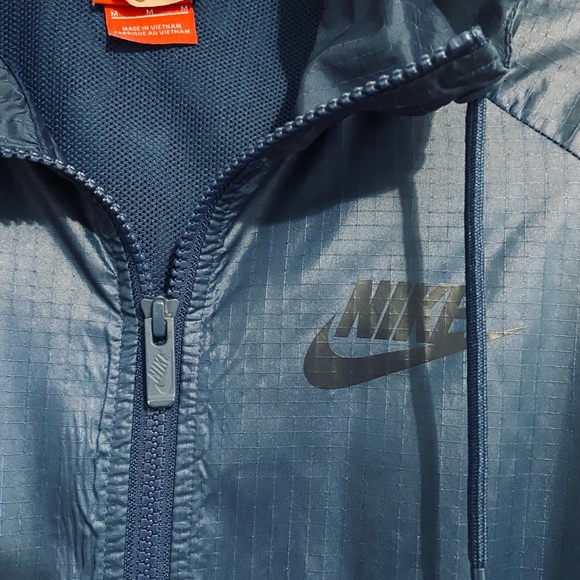 BNWOT MEN NIKE VINTAGE 'OLD SCHOOL' POLYESTER FULL ZIP JACKET NAVY US MEDIUM (M) - Picture 4 of 14